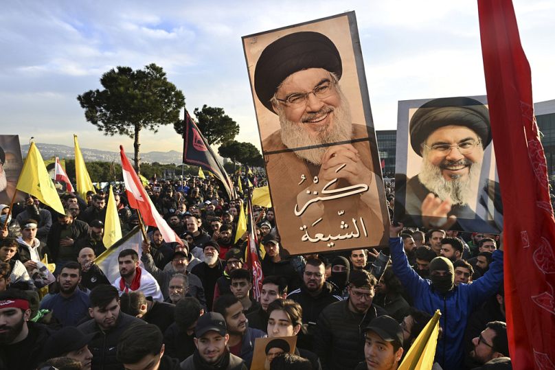 Haszán Naszrallah emlékére szervezett tüntetés Bejrútban, 2025 február 15. 