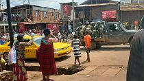 Currency crisis in Bukavu: Residents struggle with damaged banknotes 