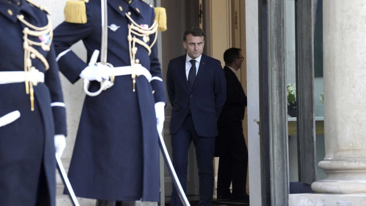 Emmanuel Macron annonce une nouvelle réunion sur l'Ukraine ce mercredi