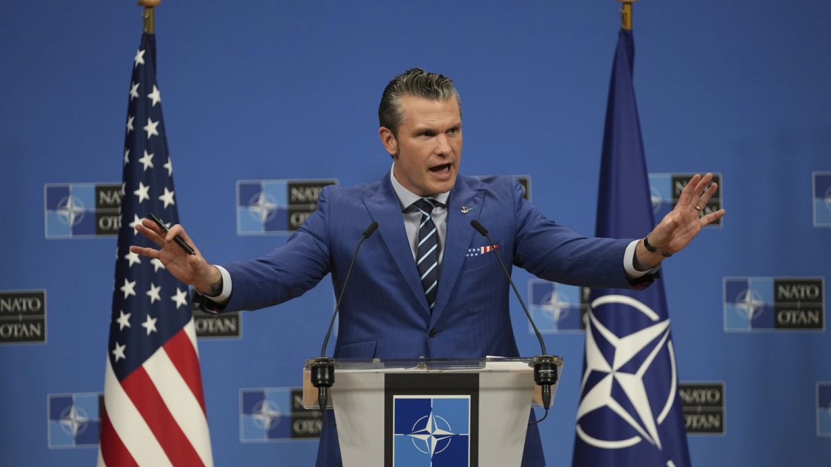 Drámai mértékben, 50 milliárd dollárral kurtítaná meg Hegseth a Pentagon büdzséjét