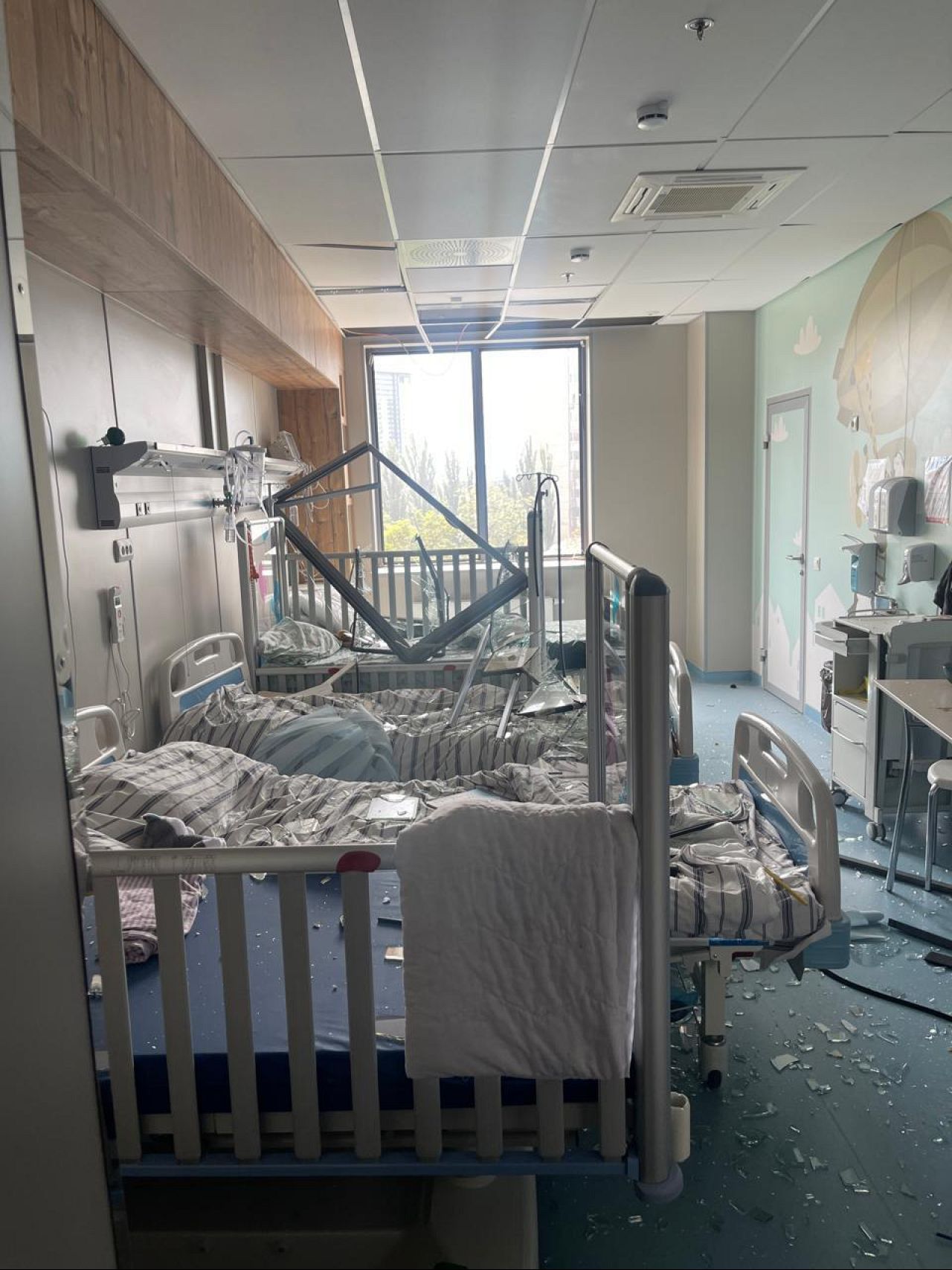 Les conséquences de la frappe de missiles à l'hôpital pour enfants Okhmatdyt à Kyiv en juillet 2024.