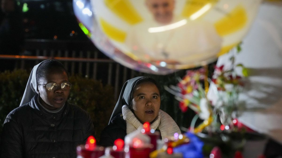 Le pape François dans un état critique, début d'une insuffisance rénale précoce