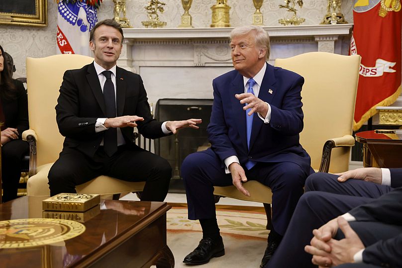 Fransa Cumhurbaşkanı Emmanuel Macron, 24 Şubat 2025'te Washington'daki Beyaz Saray'da ABD Başkanı Donald Trump ile bir araya geldi.