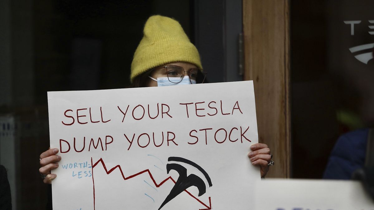 Tesla's European sales slide amid Musk's political controversy