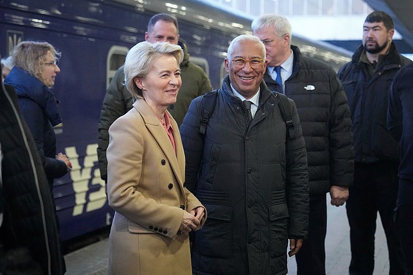 Ursula von der Leyen et António Costa arrivent à Kyiv à l'occasion du troisième anniversaire de l'invasion russe de l'Ukraine, le lundi 24 février 2025.