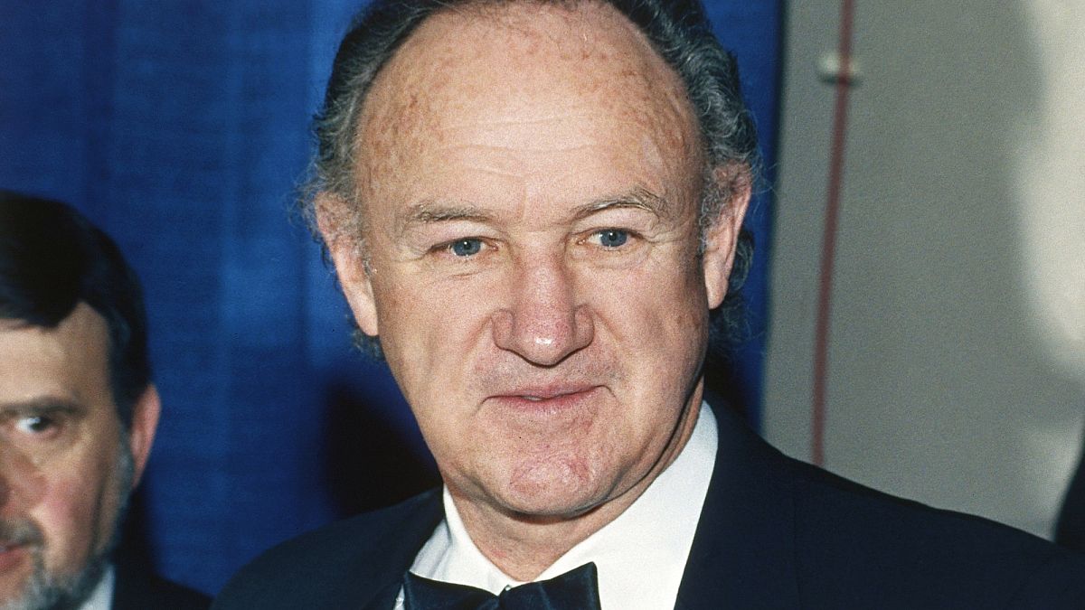 Holtan találták Gene Hackman hollywoodi színészt, illetve feleségét, Betsy Arakawa zongoristát