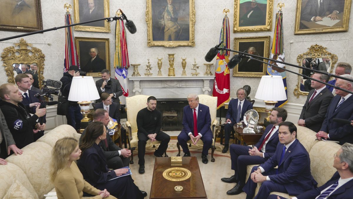 Szakításközeli durva szócsata Trump, Vance és Zelenszkij között, kamerák előtt a Fehér Házban