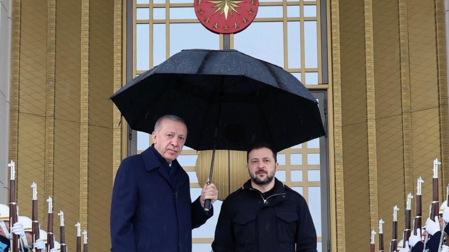 Zelenski: "Ərdoğanla birlikdə əlimizdən gələni edəcəyik"