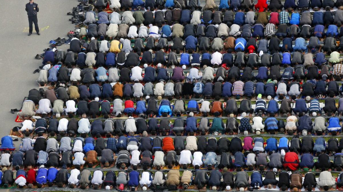 Megkezdődött az iszlám szent hónapja, a Ramadán
