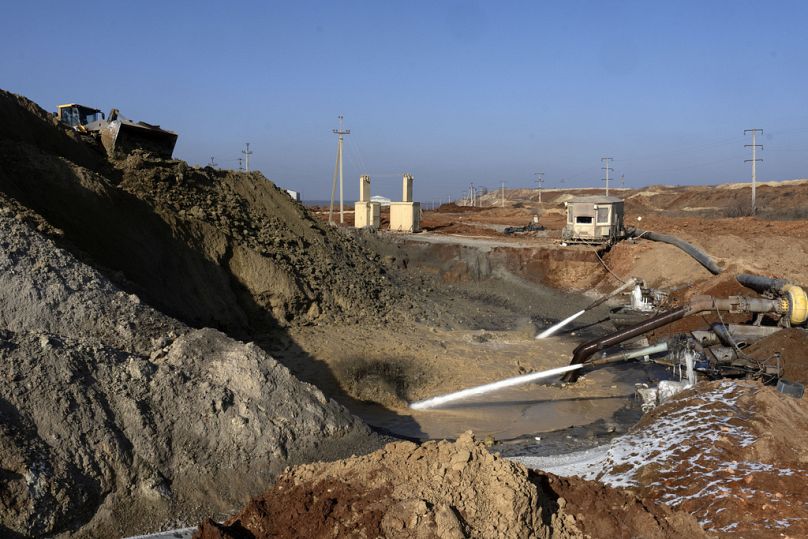 Una miniera di ilmenite nella regione centrale di Kirovohrad, in Ucraina, 12 febbraio 2025