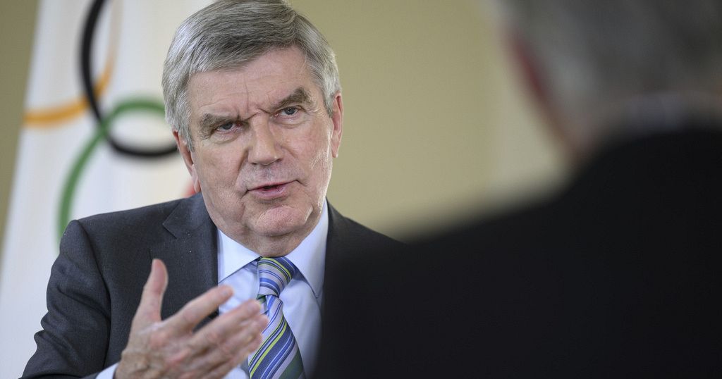 Outgoing IOC chief defends women boxers at centre of Paris gender row Outgoing IOC chief defends women boxers at centre of Paris gender row