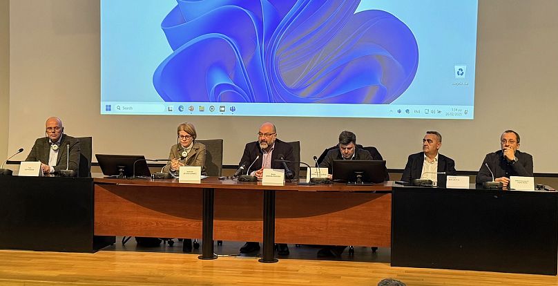 Σύσκεψη των ευρωβουλευτών με επιστήμονες του Αριστοτελείου Πανεπιστημίου Θεσσαλονίκης