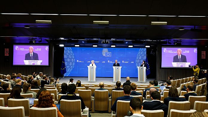 Vertice Ue: sì unanime al rafforzamento della difesa europea, Orbán contro il piano per l'Ucraina