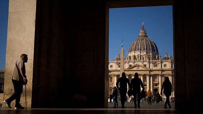 Vaticano: bollettino di venerdì, Papa sveglio dalle 8 del mattino