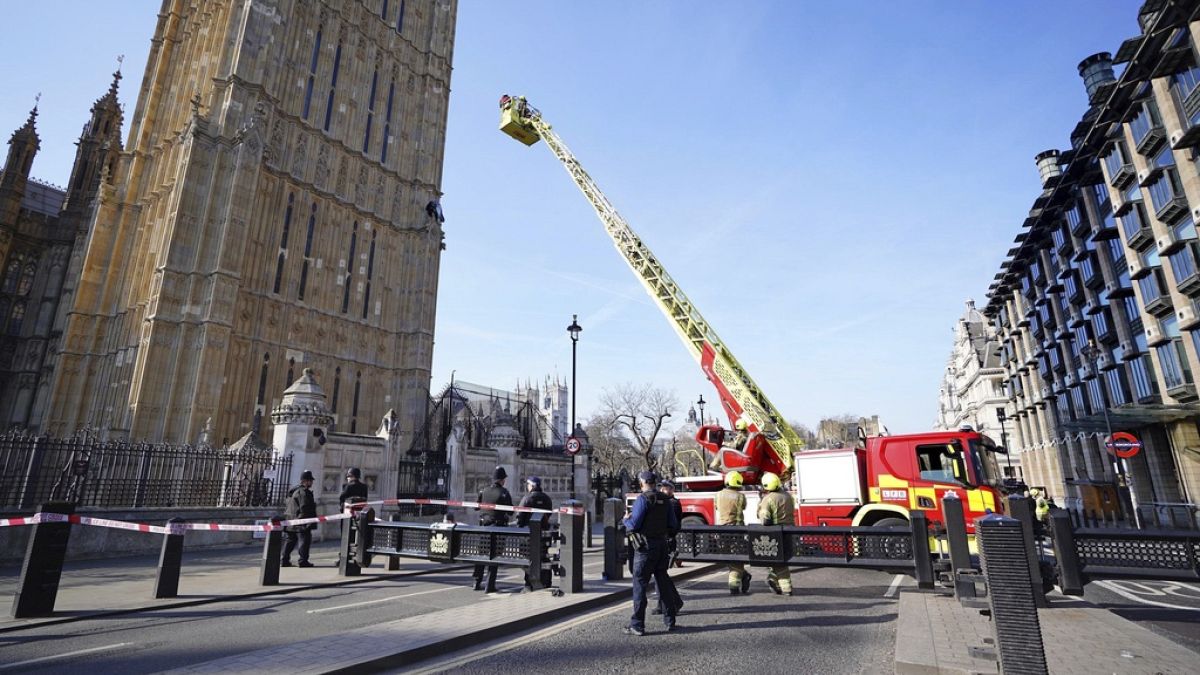 Pro-Palestinian protester climbs onto the UK parliament's tower