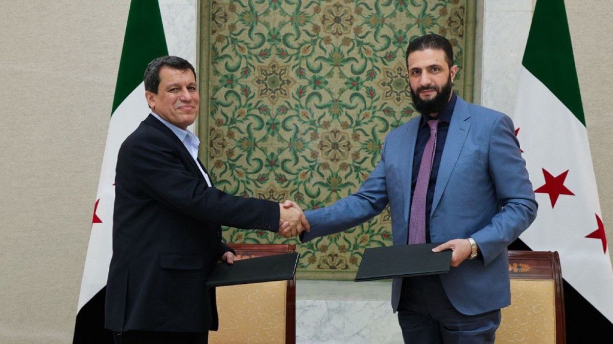 Suriye'de anlaşma sağlandı: SDG, devlet kurumlarına dahil ediliyor |  Euronews