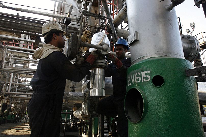 صنعت نفت و پتروشیمی