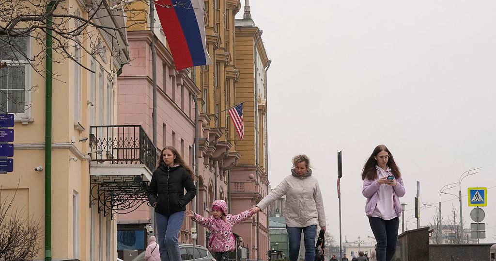 Moscow residents sceptical of Ukraine ceasefire proposal