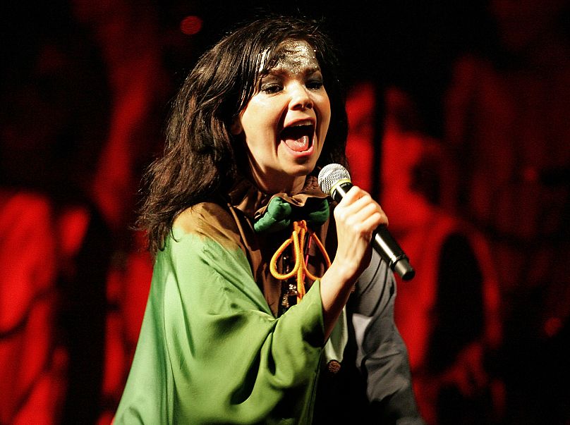 Björk performing