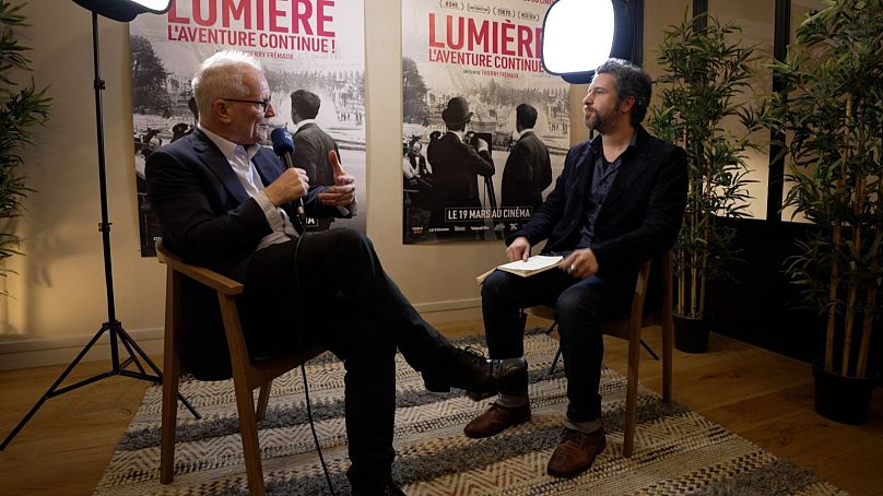 Thierry Frémaux parle avec le journaliste d'Euronews Culture, David Mouriquand