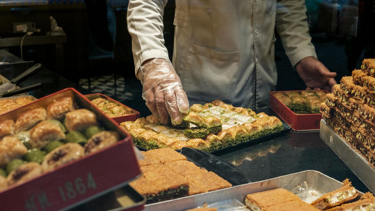 Baklava production in Gaziantep doubles during Ramadan to meet sweet demand