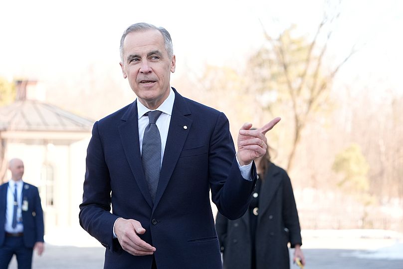 El nuevo primer ministro, Mark Carney, llega a la ceremonia de investidura en el Rideau Hall de Ottawa, el 14 de marzo de 2025.