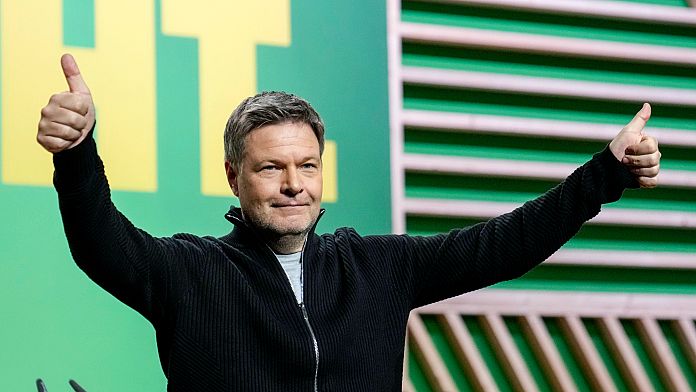 Germania, Habeck: "Le misure climatiche possono fallire solo per incompetenza o mancanza di volontà"