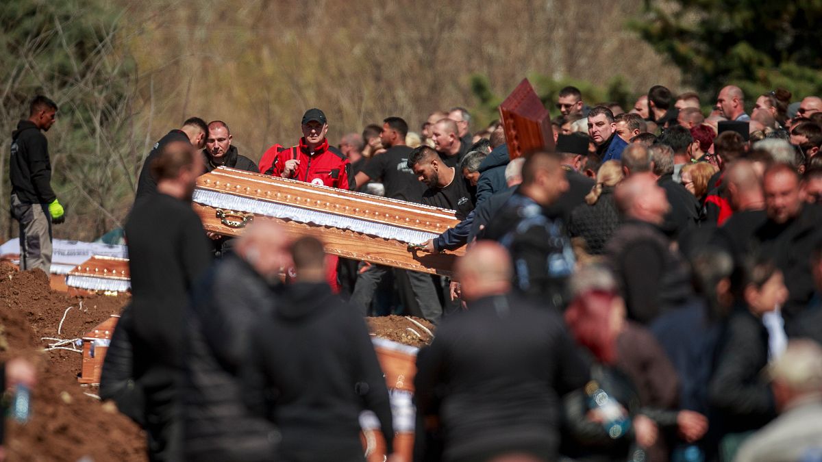 Video. Victims of North Macedonia nightclub fire laid to rest