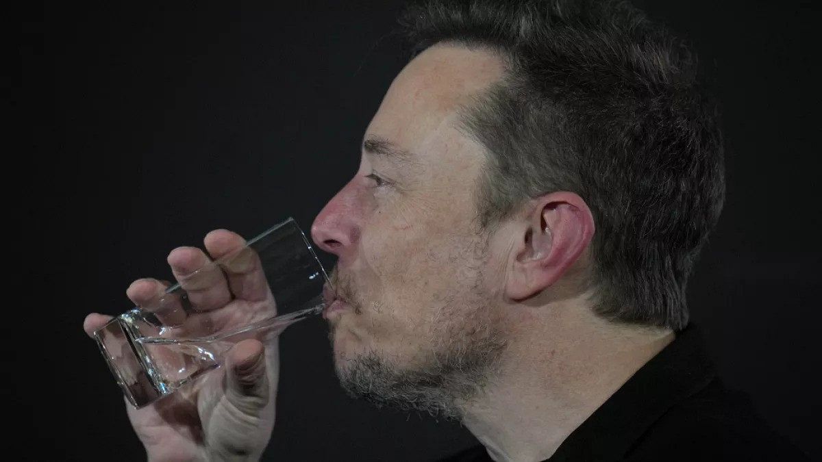 Elon Musk, Britanya yapay zeka zirvesinde Elon Musk, Britanya yapay zeka zirvesinde