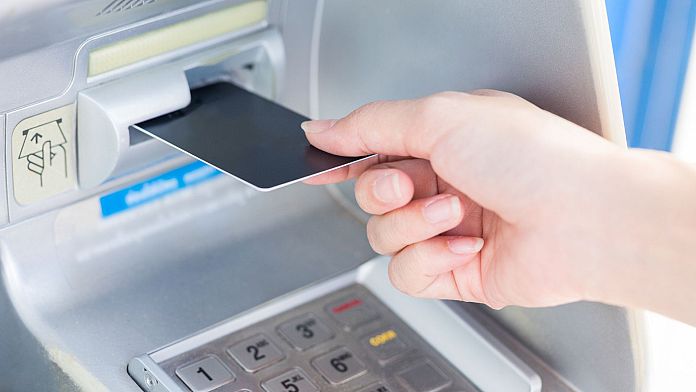 Norvegia e Svezia non hanno vietato le transazioni digitali