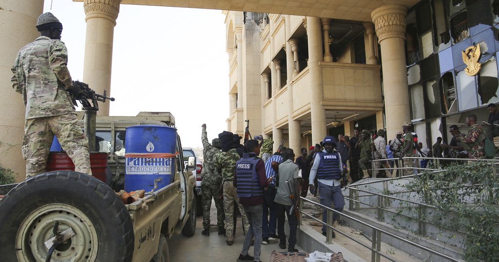 Sudanese army recaptures Khartoum Airport and surrounds RSF stronghold Sudanese army recaptures Khartoum Airport and surrounds RSF stronghold