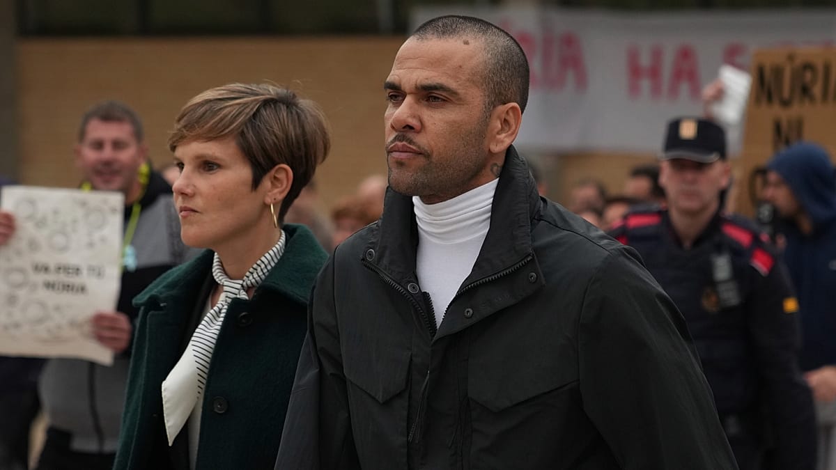 Dani Alves felmentve a szexuális zaklatás vádjából Dani Alves felmentve a szexuális zaklatás vádjából