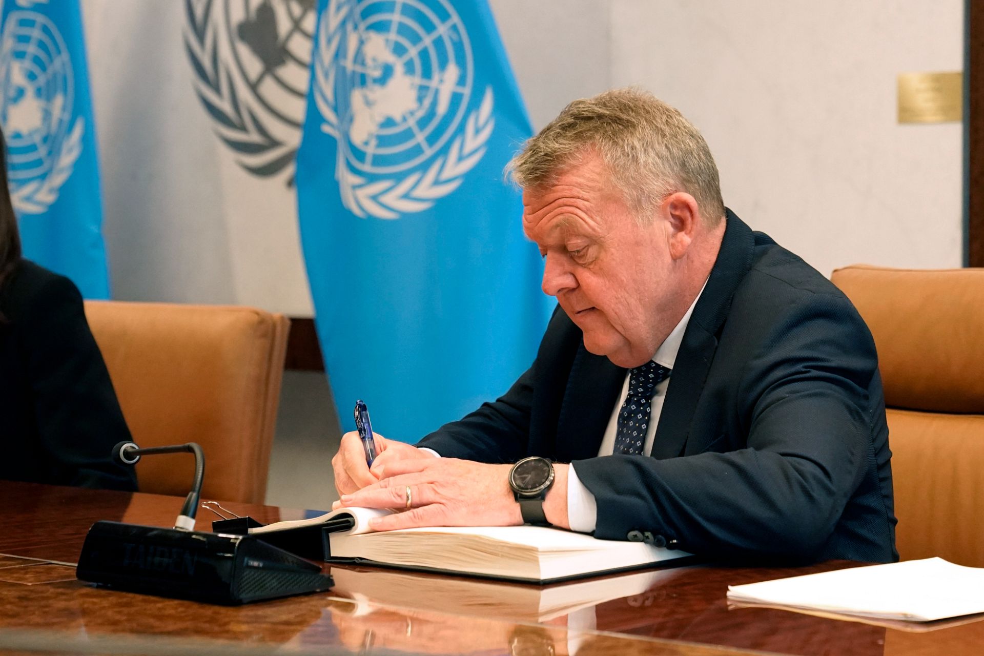 Regierung In Dänemark Kann Russland Als Drahtzieher Hinter Drohnenflügen Nicht Ausschließen - oxbyidc