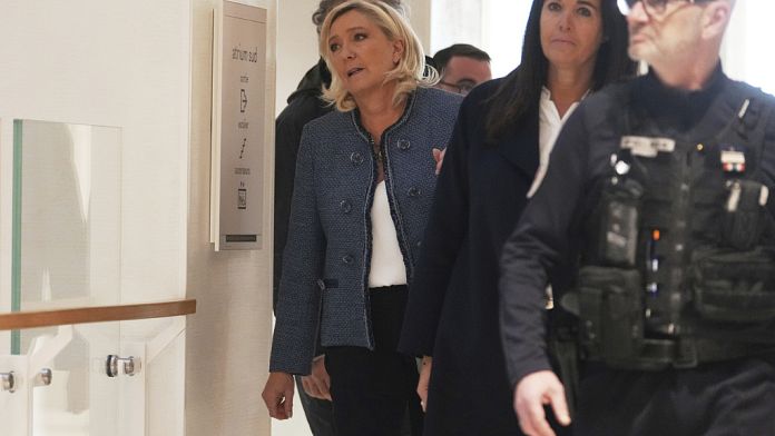 Francia: Marine Le Pen condannata a 4 anni e ineleggibile, salta la candidatura alle elezioni 2027