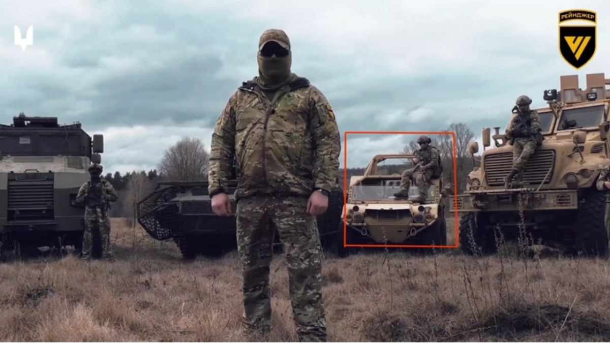 Amerikai harcászati jármű tűnt fel az ukrán hadszíntéren