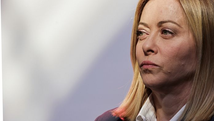 Dazi, vertice a Palazzo Chigi prima del viaggio di Meloni negli Usa, la premier: "Momento difficile"