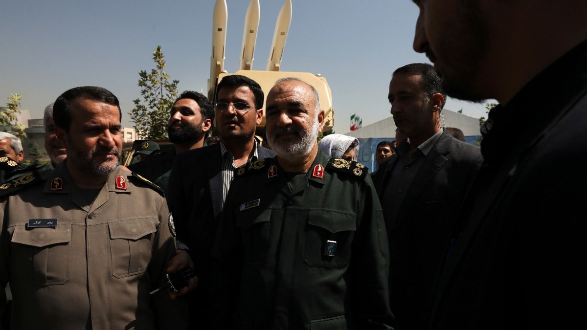 قائد الحرس الثوري الإيراني: مستعدون للحرب لكننا لن نكون البادئين