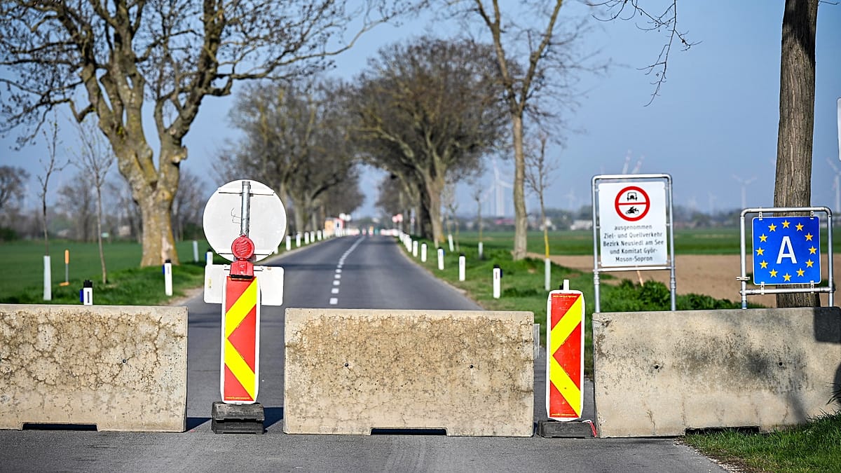 24 határátkelőt lezár Ausztria a száj- és körömfájás terjedésének megakadályozása érdekében 24 határátkelőt lezár Ausztria a száj- és körömfájás terjedésének megakadályozása érdekében