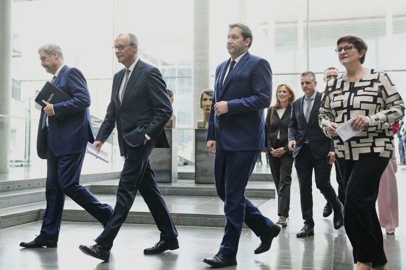 مؤتمر صحافي في برلين، ألمانيا، بعد التوصل إلى اتفاق بين الأحزاب لتشكيل ائتلاف حكومي جديد، يوم الأربعاء 9 نيسان 2025.