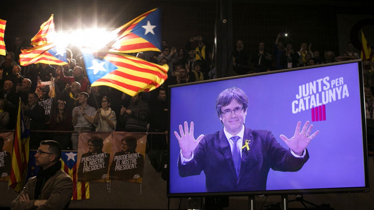Új fejezet a függetlenségpárti folyamatban: Puigdemont és két miniszter elleni büntetőügy aktualitása