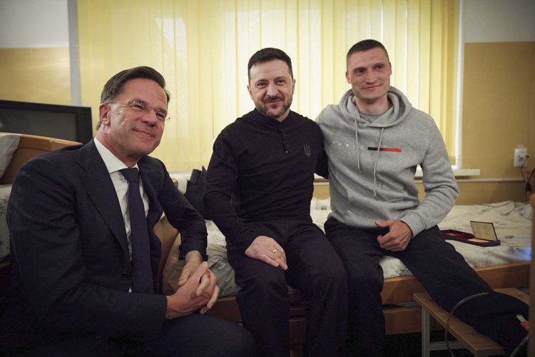 NATO CHIEF CONFIRMS SUPPORT FOR UKRAINE DURING SURPRISE VISIT TO ODESSA — while Hitler-praising felon Donald Trump threatens to steal the country’s minerals in the latest conflict between USA and NATO 🇺🇦