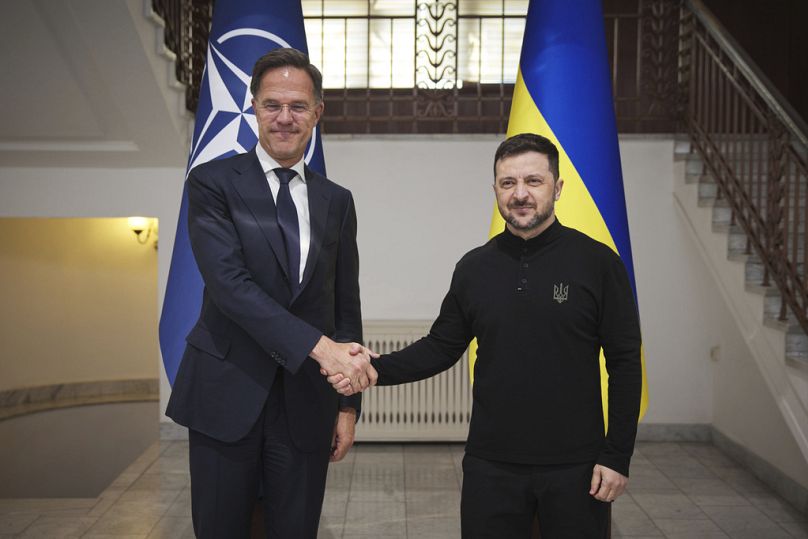 Le secrétaire général de l'OTAN, Mark Rutte, et le président de l'Ukraine, M. Volodymyr Zelensky le 15 avril à Odessa