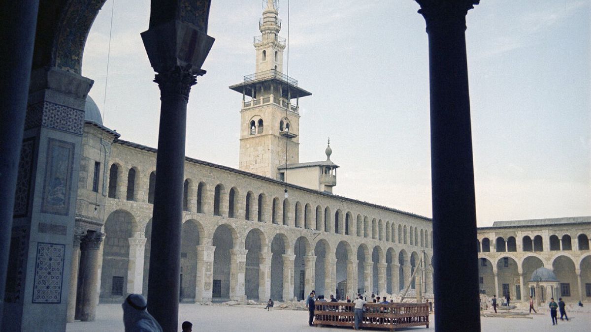 سوريا: فصل الجنسين في الجامع الأموي بدمشق يثير جدلا واسعا