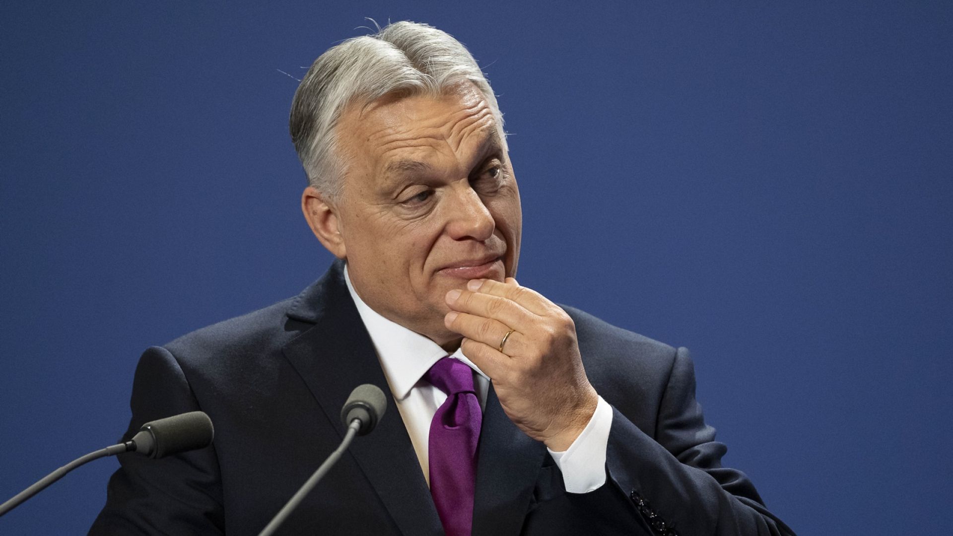 DEEP MINK: “It is time to exclude Hungary from EU after the terror regime’s new assaults on LGBTQs!” 🚫
