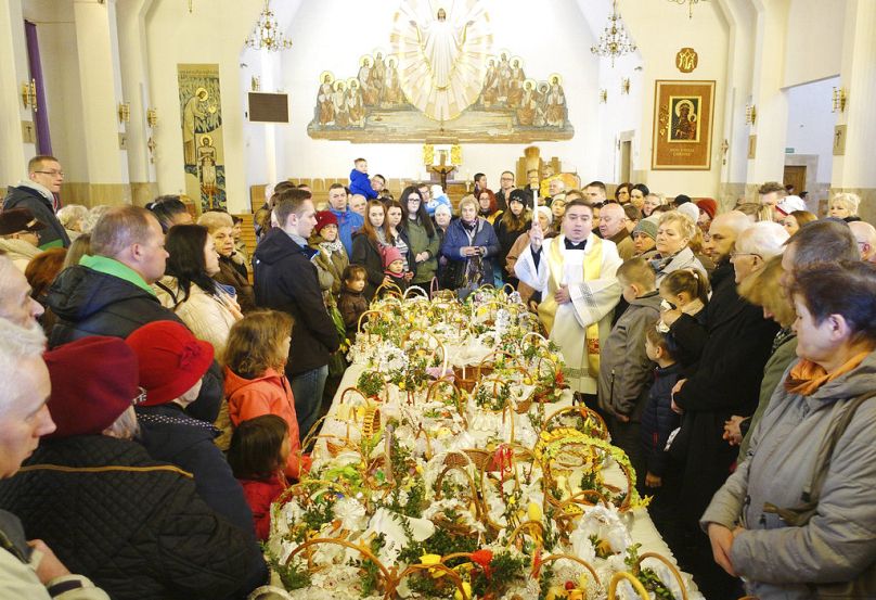 Wielka Sobota, święcenie pokarmów
