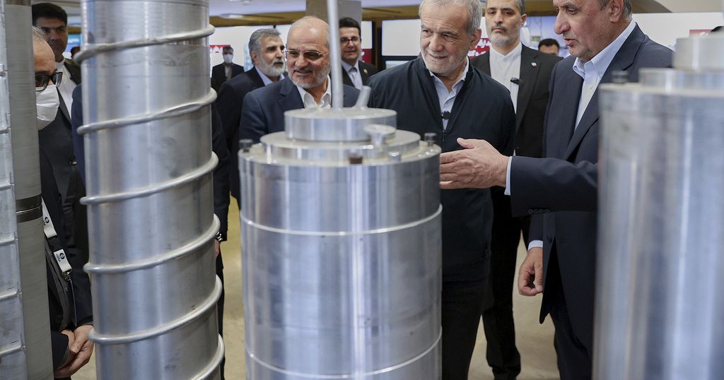 Iran, US confirm third round of nuclear talks in coming week