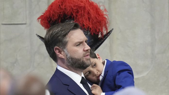 Vaticano: breve incontro tra Papa Francesco e JD Vance