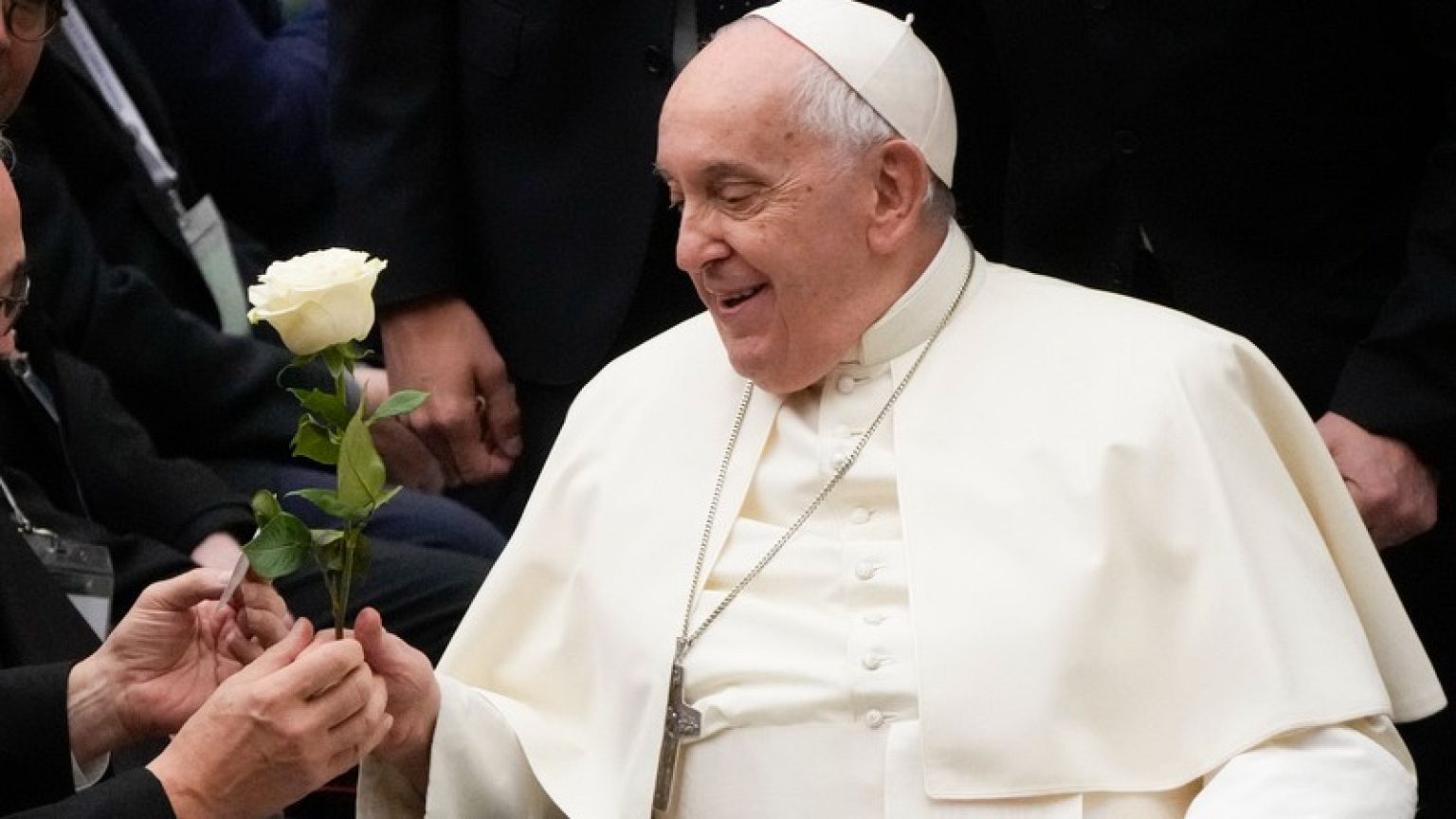 Muere el Papa Francisco, el primer jesuita y latinoamericano en liderar la  Iglesia Católica | Euronews