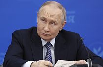 Putin open to direct 'discussions' with Ukraine