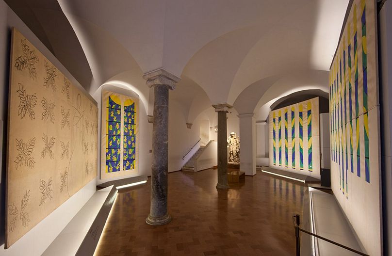Una sección de la Colección de Arte Moderno y Contemporáneo de los Museos Vaticanos